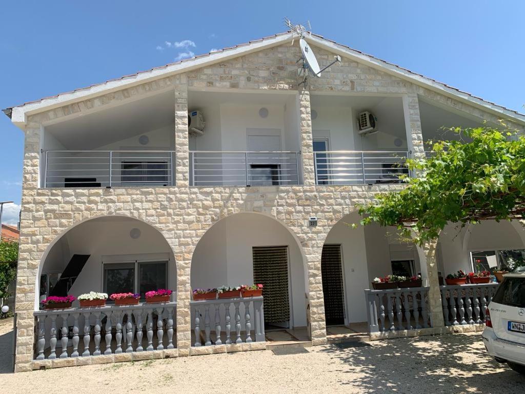Appartement Vila Fajen Sukošan Екстериор снимка